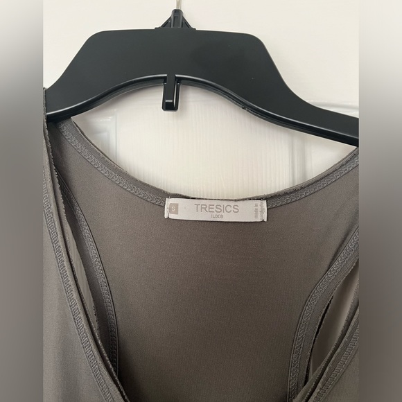 Grey racer back dressy tank - Picture 2 of 4